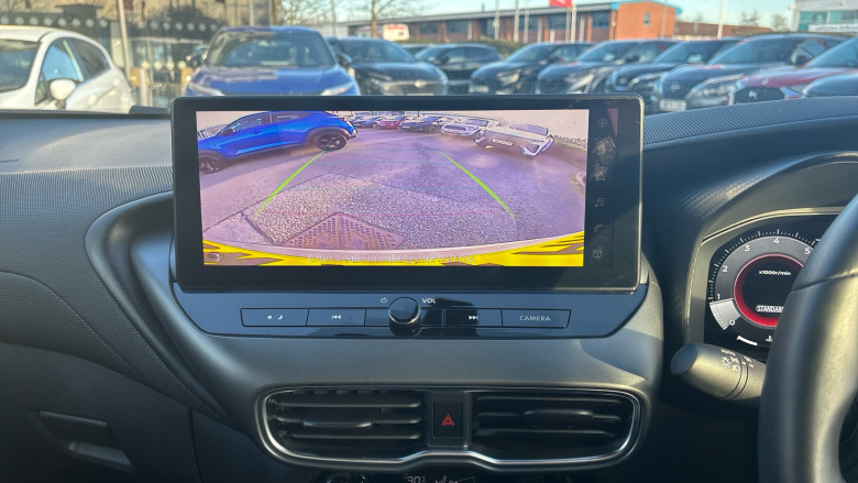 Nissan Juke 1.0 DiG-T N-Connecta 5dr Petrol Hatchback